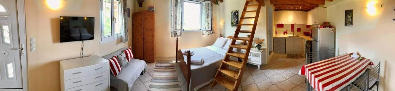 Dafnáta Kostas Walkers Point B&B 외부 사진