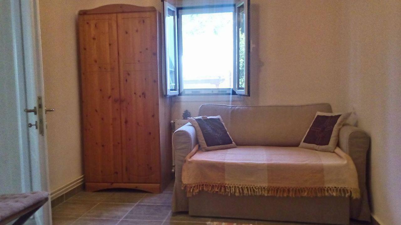 Dafnáta Kostas Walkers Point B&B 외부 사진