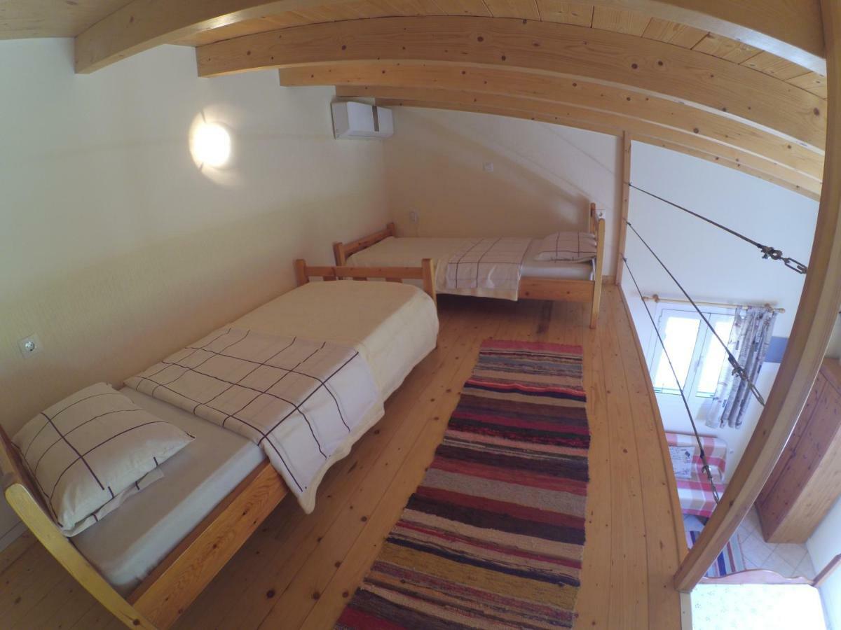 Dafnáta Kostas Walkers Point B&B 외부 사진