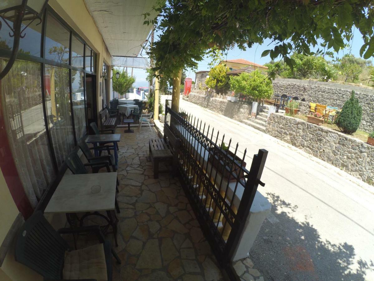 Dafnáta Kostas Walkers Point B&B 외부 사진